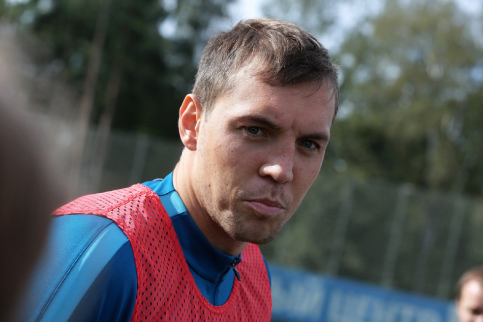 Артем Дзюба получил травму лица в матче РПЛ между «Акроном» и «Балтикой»